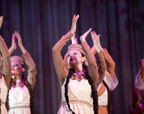 Նորույթյան վերնագիր